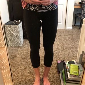 Lululemon black leggings